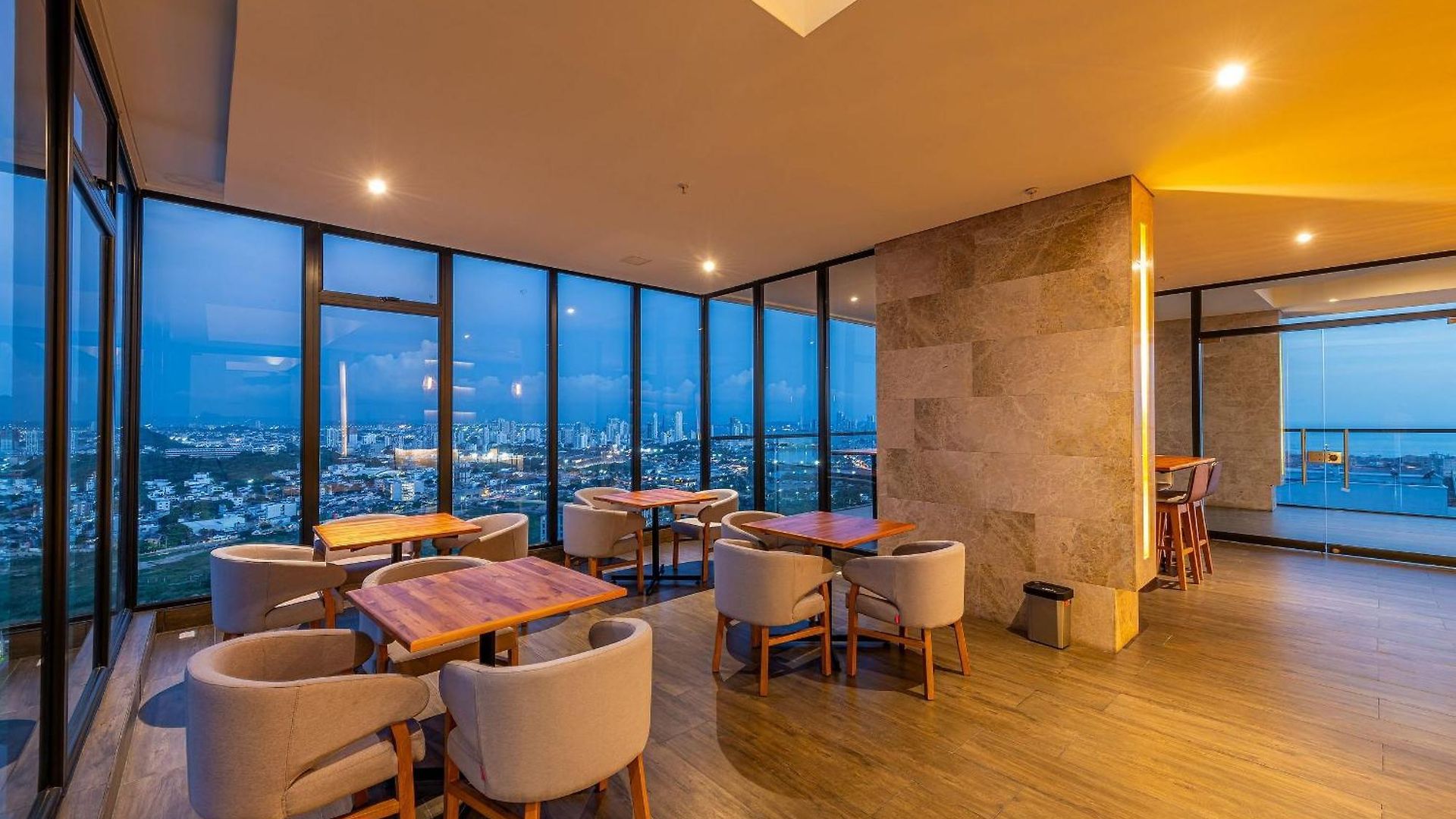 Espectacular Vista Al Mar&historic Center 2br Apartamento *