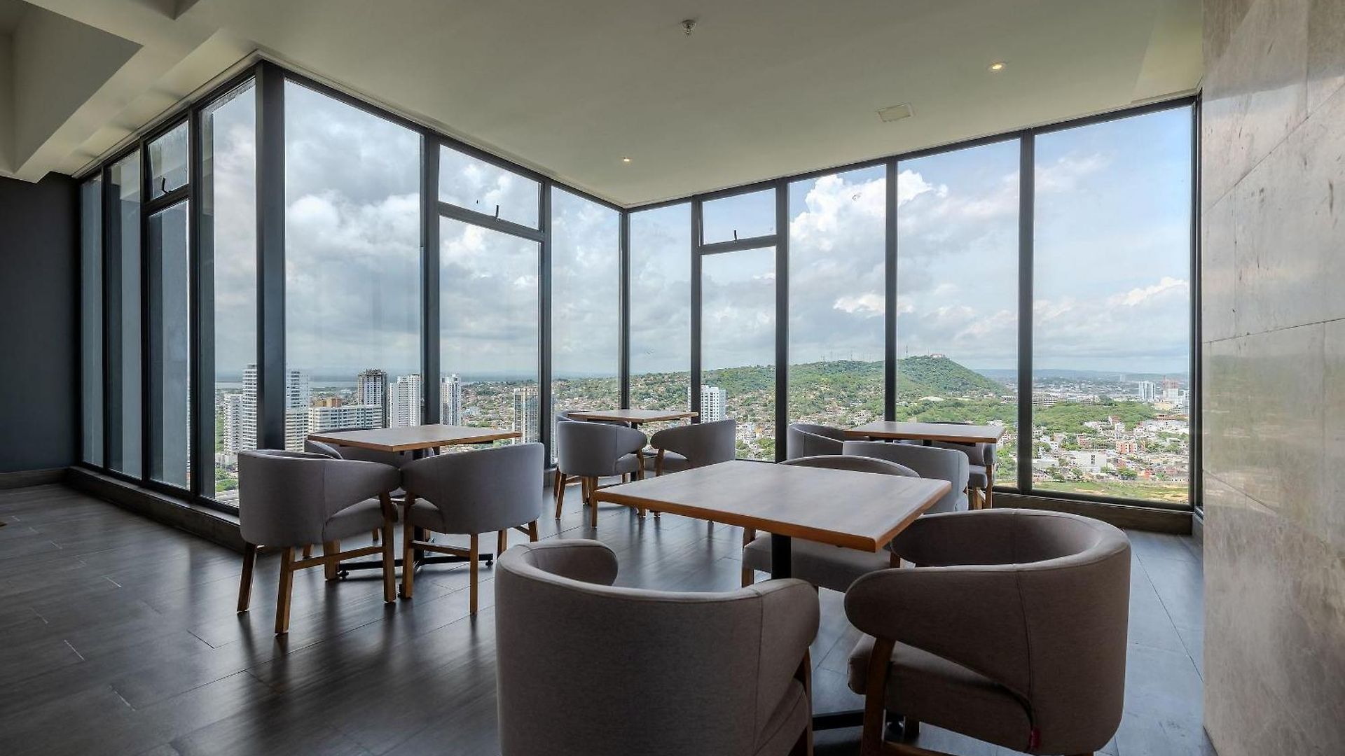 Espectacular Vista Al Mar&historic Center 2br Cartagena