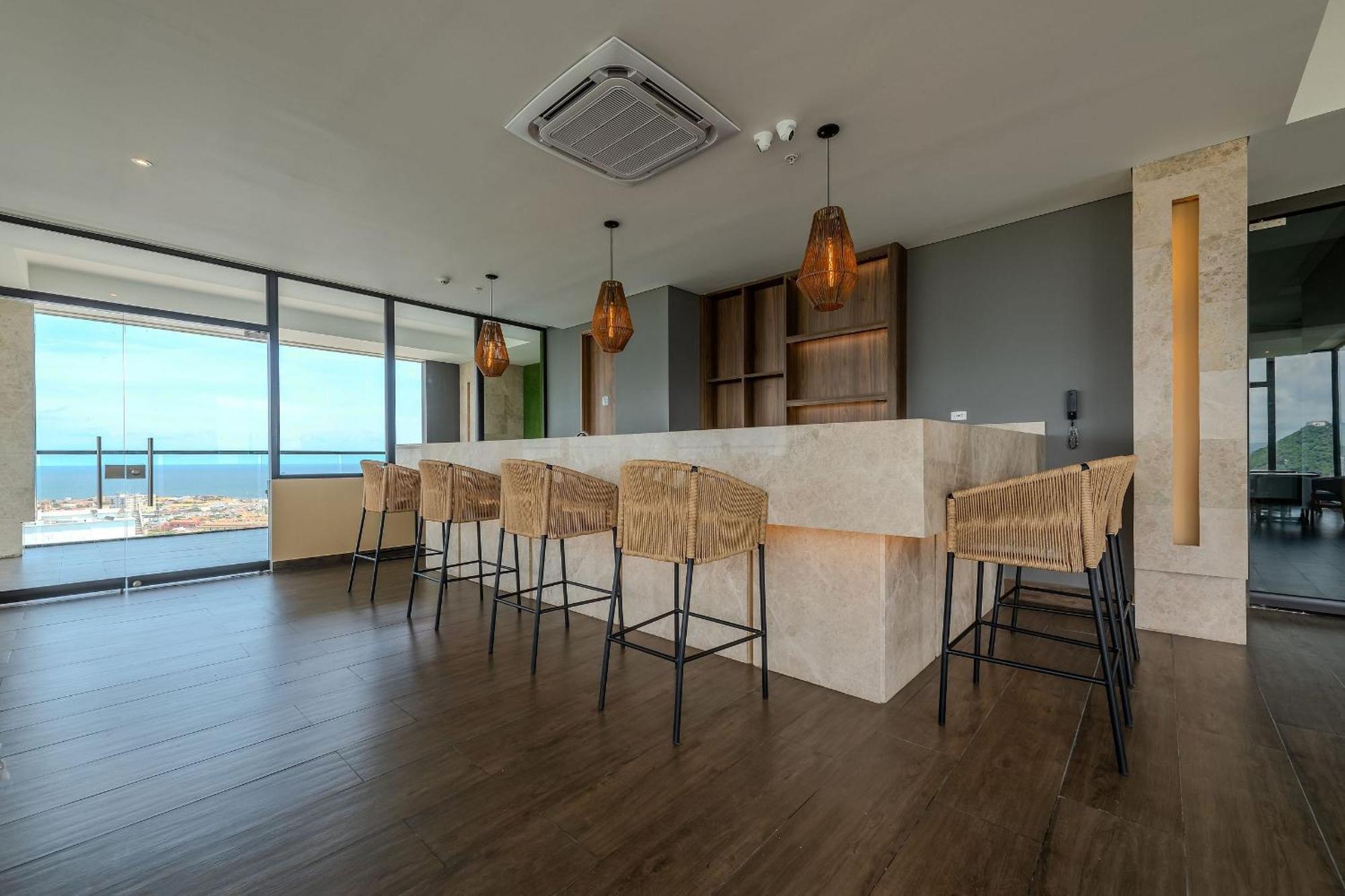 Espectacular Vista Al Mar&historic Center 2br Apartamento *