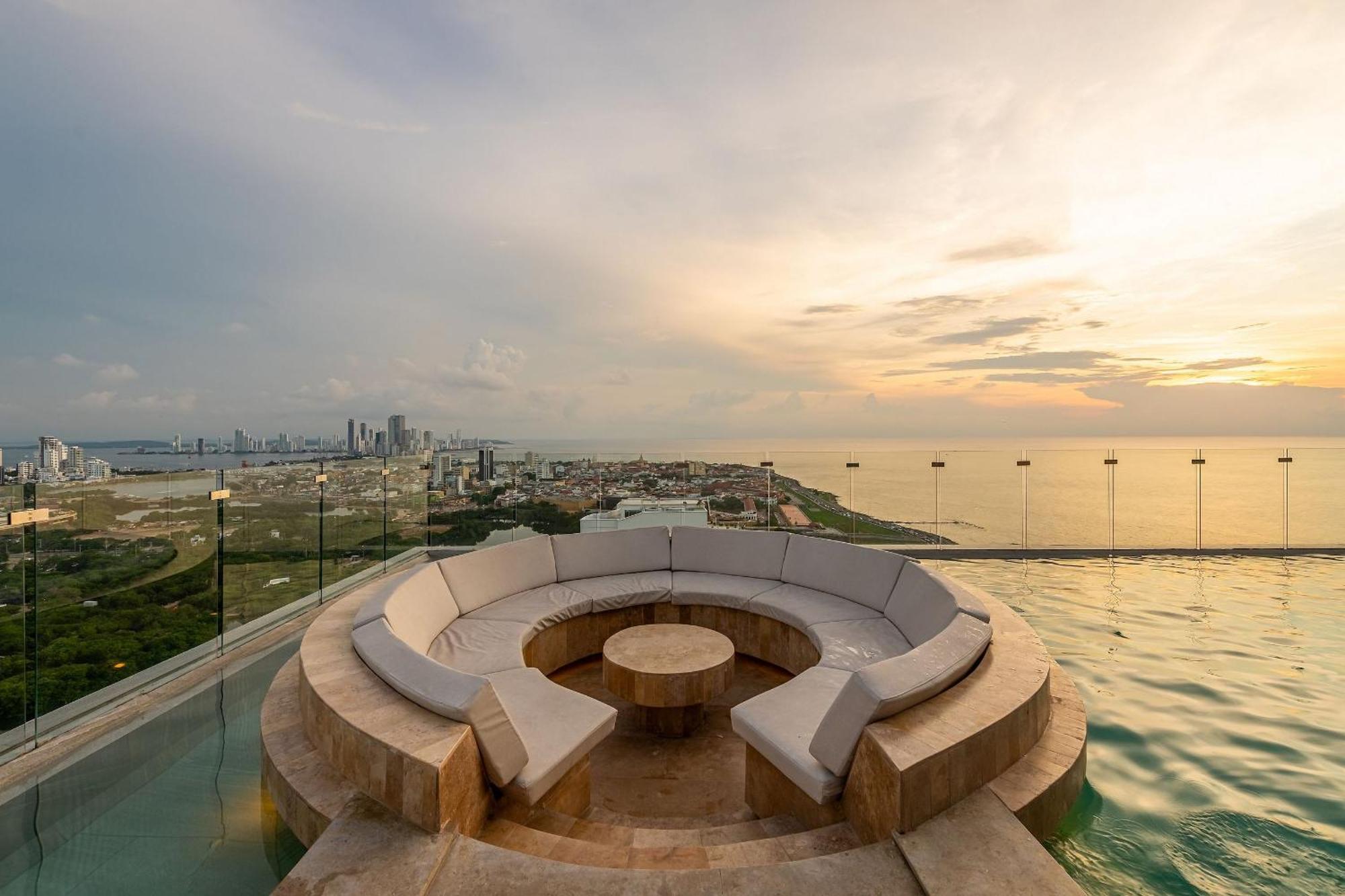 Espectacular Vista Al Mar&historic Center 2br