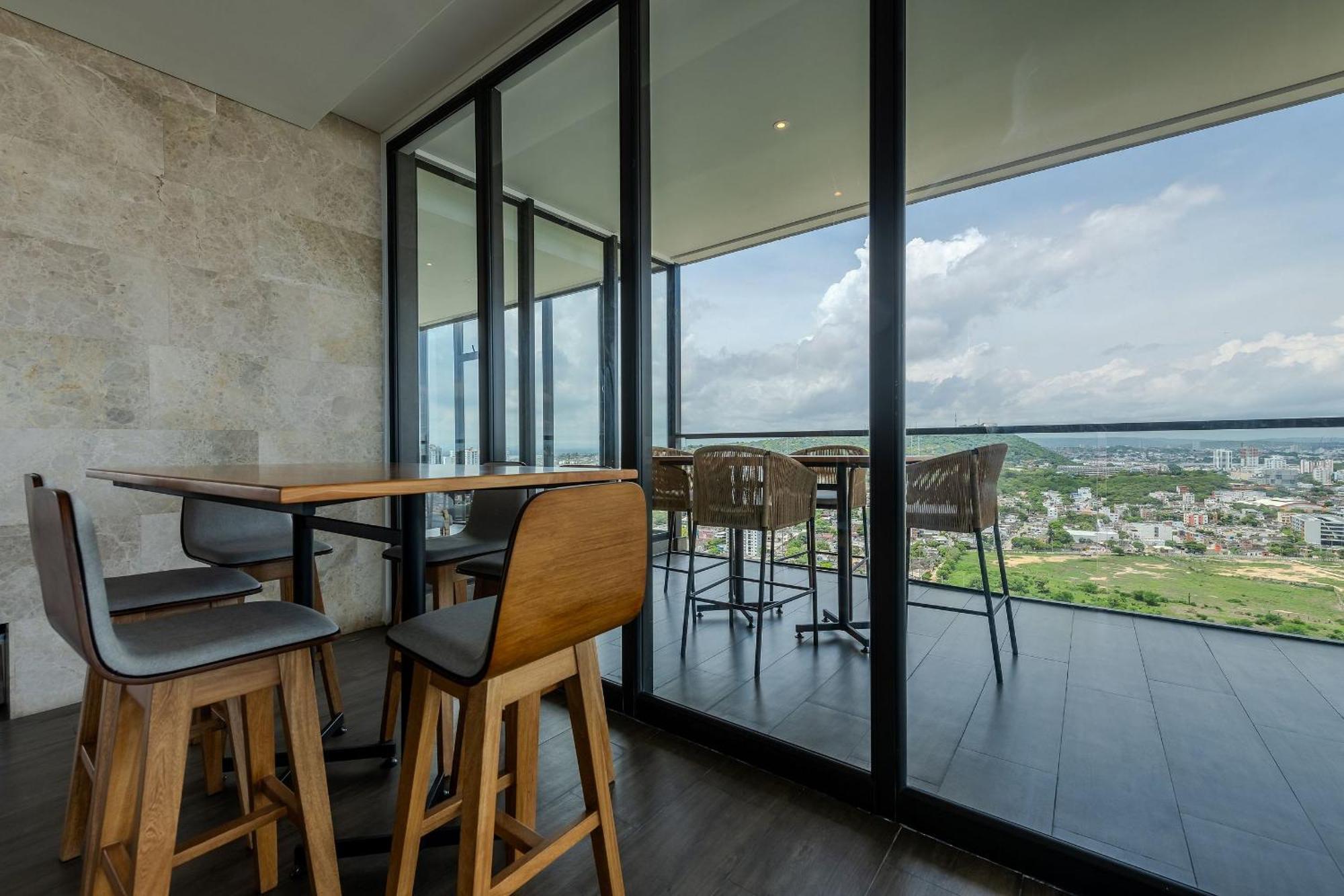 Apartamento Espectacular Vista Al Mar&historic Center 2br